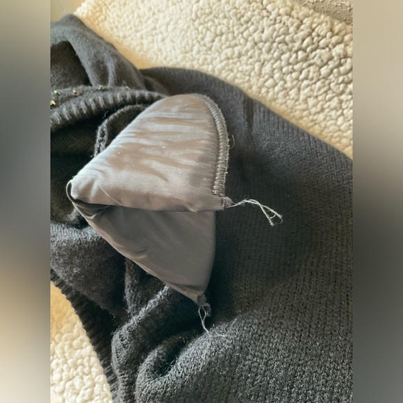 Vintage 1980s beaded sequin black sweater size 38 M/L women’s shoulder pads - Picture 12 of 12